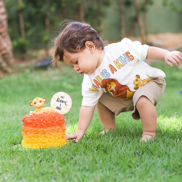 Filho caçula de Wesley Safadão, Dom roubou a cena em fotos no Instagram