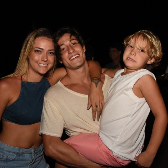 Davi Lucca, filho de Carol Dantas e Neymar, tem uma boa relação com o padrasto, Vinícius