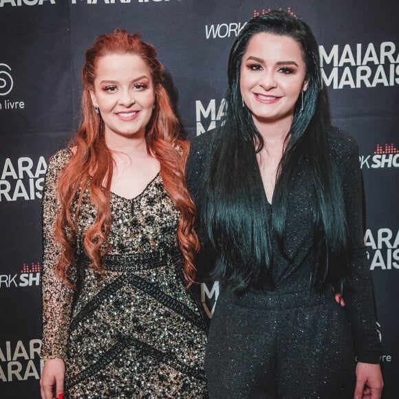 Maraisa foi confundida com a irmã, Maiara, em foto na rede social