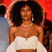 Trends de verão: 6 apostas de moda que amamos ver em desfile brasileiro!