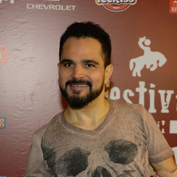 Semelhança entre Thais Fersoza e Kelly Key foi notada por Luciano Camargo: 'Parecem muito'