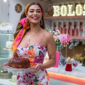 Juliana Paes contou que não percebeu que havia mudado a entonação e falado um palavrão