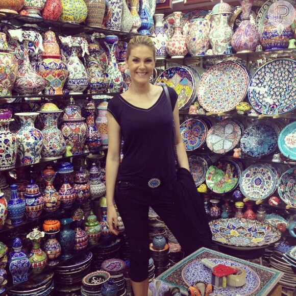 Ana Hickmann já visitou o Grand Bazaar, um dos pontos turísticos da Turquia