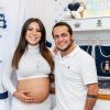 Thammy Miranda e Andressa Ferreira promoveram um chá revelação para anunciar o sexo do primeiro filho