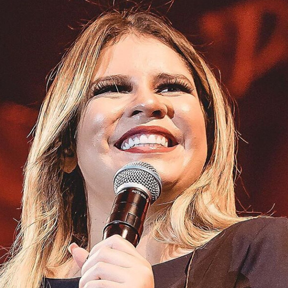 Marília Mendonça elogiou foto do parto de Tatá Werneck em foto nesta quarta-feira, 23 de outubro de 2019