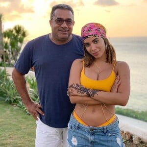 Anitta revelou resultado de exame de DNA que comprova que cantora tem mais um irmão