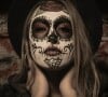 A maquiagem de caveira mexicana é uma das queridinhas das festas de Halloween