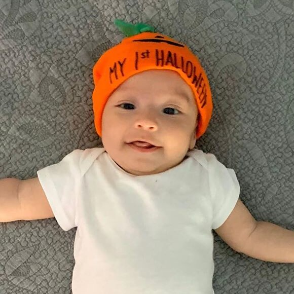 Filho de Camilla Camargo, Joaquim esbanjou fofura em foto feita pela mãe