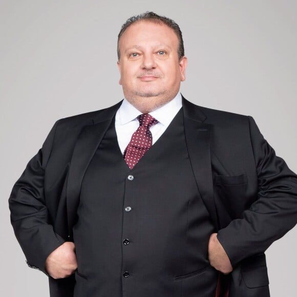 Masterfofura! Filhos de Erick Jacquin combinam roupa em foto com o chef em nesta sexta-feira, dia 01 de novembro de 2019