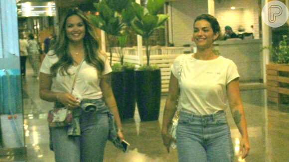 Kelly Key e filha, Suzanna Freitas, usam looks idênticos em shopping durante passeio nesta quarta-feira, dia 06 de novembro de 2019