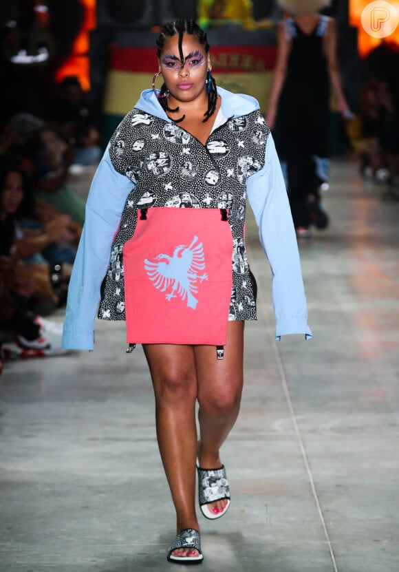 Foto: Diversidade na moda: mulheres maduras e negras fizeram parte do  castinga da Tommy Hilfiger X Zendaya no New York Fashion Week - Purepeople