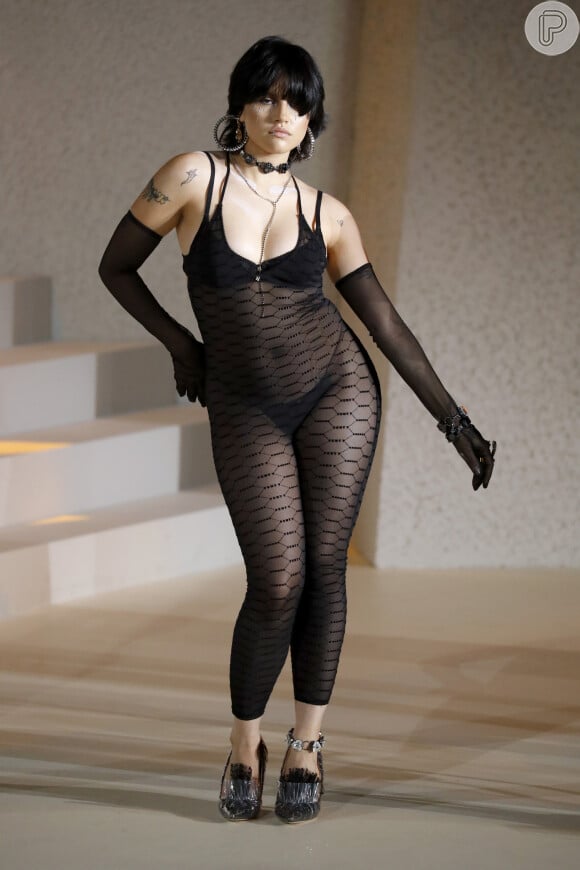 Diversidade na moda: a marca Savage X Fenty apostou em modelos curvilíneas para seu desfile de lingerie
