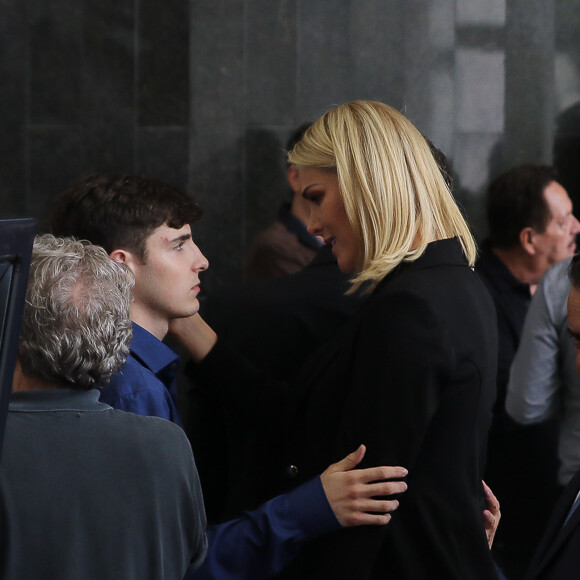 Ana Hickmann conversou com o filho mais velho de Gugu, João Augusto