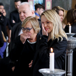 Eliana foi uma das mais artistas que se despediram de Gugu Liberato em velório nesta quinta-feira, dia 28 de novembro de 2019