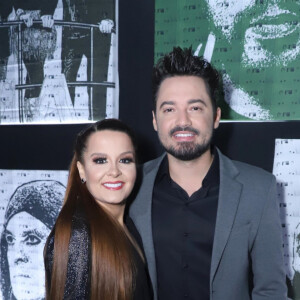Maiara fez campanha para a mudança de status de relacionamento com Fernando Zor