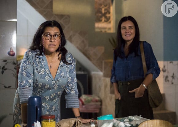 Thelma (Adriana Esteves) e Lurdes (Regina Casé) vão brigar na novela 'Amor de Mãe'
