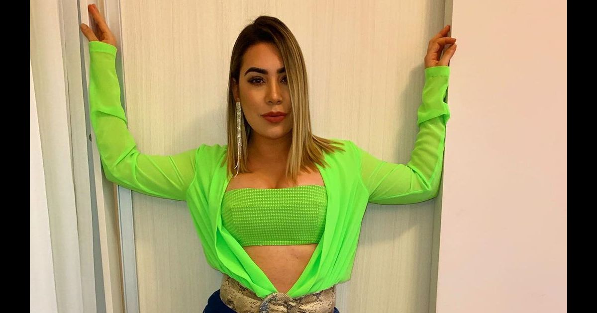 Naiara Azevedo Falou Que Tem Truque Para Fazer Exercícios Em Viagens Purepeople 6372