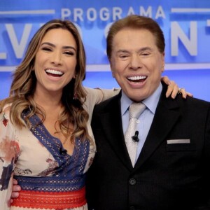 Silvio Santos apareceu em fotos ao lado da família em homenagem da filha Patricia Abravanel por seus 89 anos