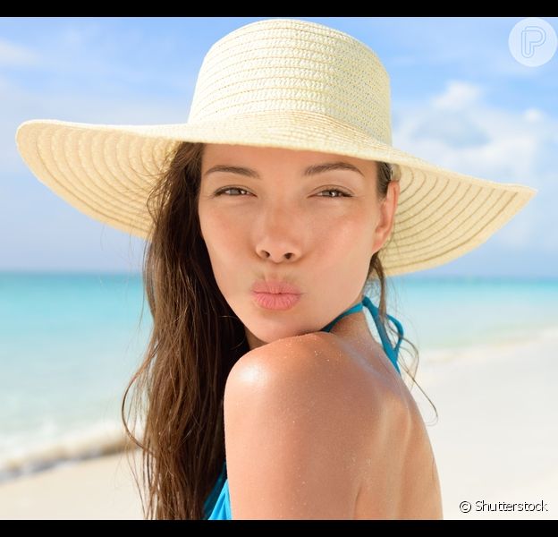 Confira o guia de preparação de pele para o verão com dicas de dermatologista!