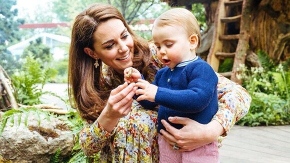 Natal da Família Real: veja cartão com Kate Middleton, William e filhos em moto