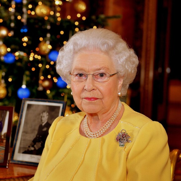 A Rainha Elizabeth II divulgou foto sem Archie, Harry e Meghan