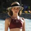 O chapéu de palha estilo pescador é favorito nos looks de praia neste verão