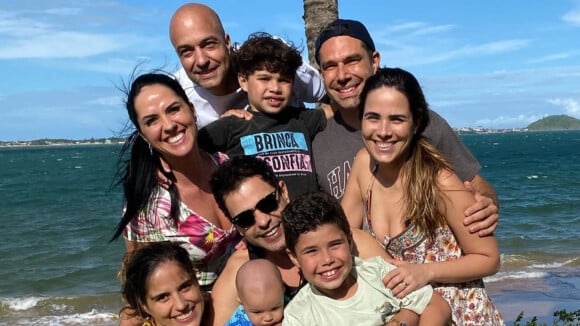 Zezé Di Camargo reúne noiva, filhas, genros e netos: 'Amor acima de tudo'. Foto!