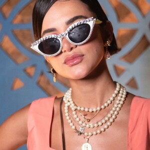 Inspire-se nas trends de moda que as famosas usaram nas viagens de Réveillon!
