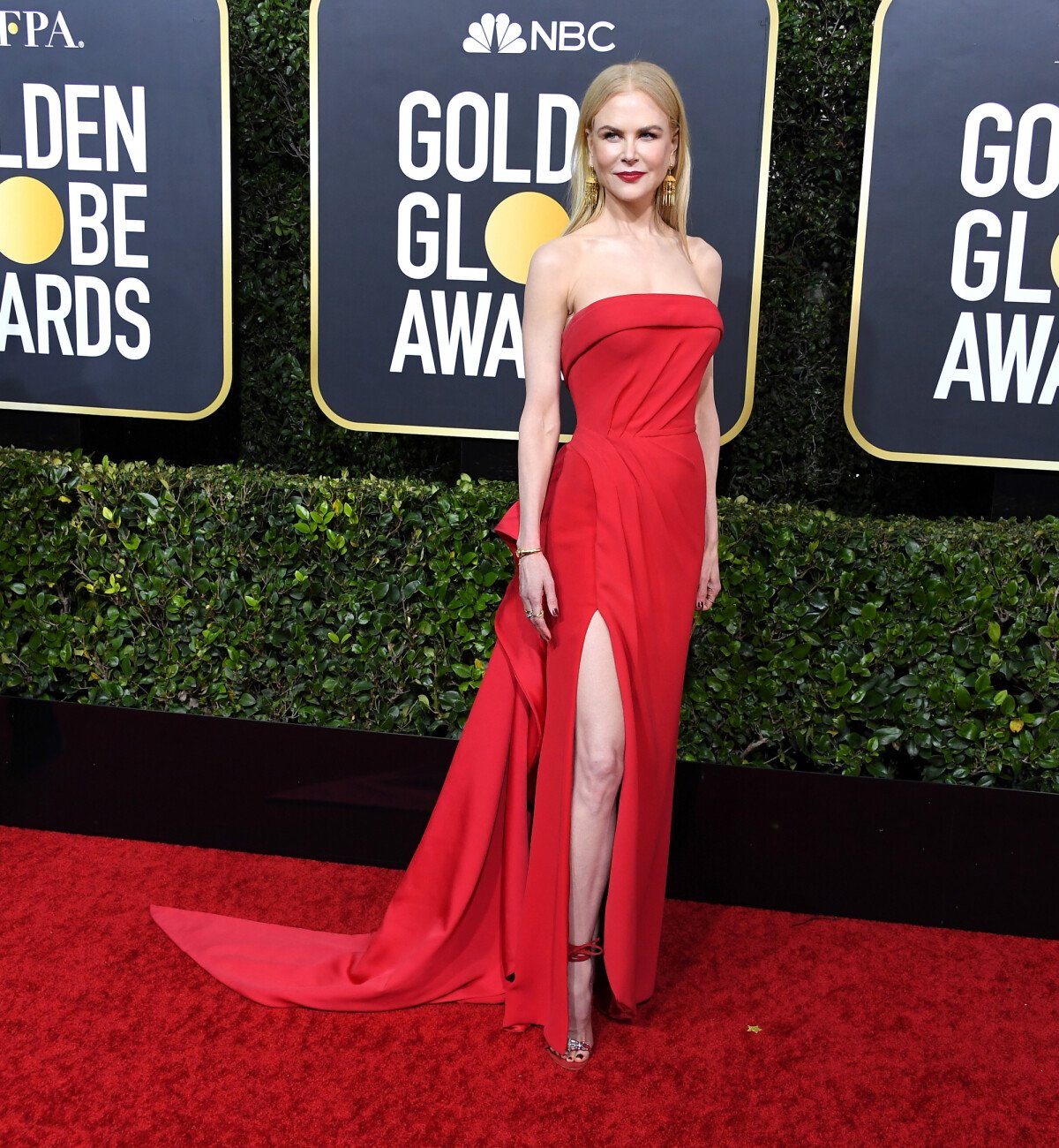Nicole Kidman  Vestidos legais, Vestidos tapete vermelho, Vestidos