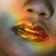 Glitter no batom: o efeito é superglam e iluminado para o Carnaval