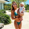 Ticiane Pinheiro mostrou corpo em forma em foto com filha na caçula, Manuella
