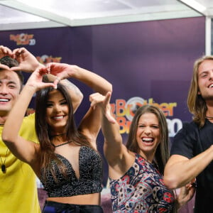 'BBB20': Caon, Ivy, Renata e Daniel receberam a visita de Boninho na Casa de Vidro