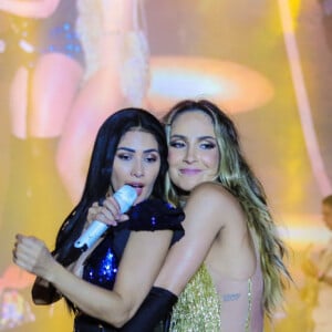 Claudia Leitte e Simaria arrancaram aplausos do público com a performance no palco