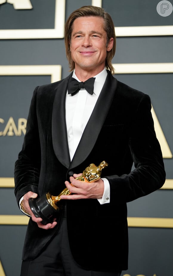 No Oscar 2020, Brad Pitt desconversa sobre mudar descrição em perfil do Tinder: 'Você só precisa procurar'