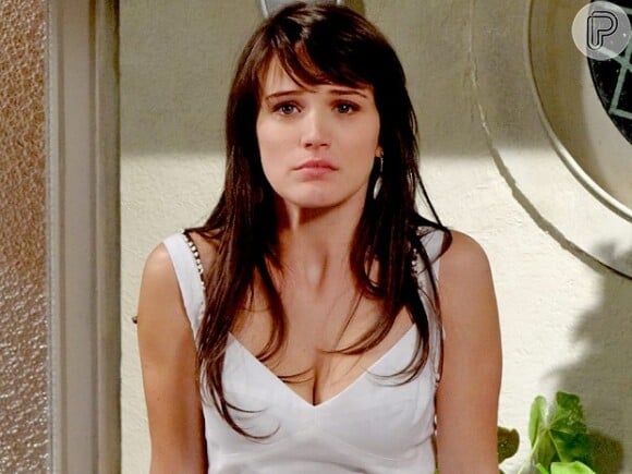 Dissimulada, Carolina (Bianca Bin) inventa que está grávida de Felipe (Edson Celulari), em 'Guerra dos Sexos', em 6 de março de 2013