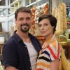 Na novela 'Amor Sem Igual', Antonio (Felipe Cunha) e Sophia (Camila Rodrigues), de 'Topíssima', visitam o mercadão no capítulo de quinta-feira, 20 de fevereiro de 2020