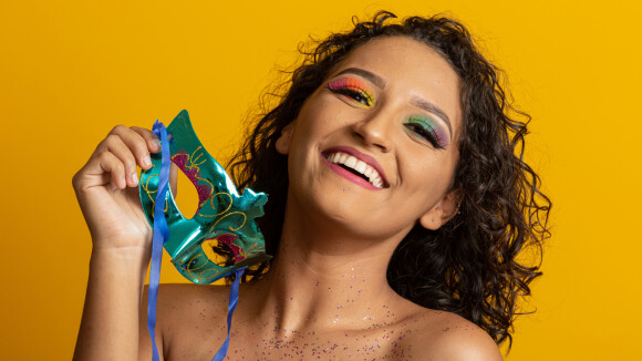 Além do glitter: 4 novas ideias de maquiagem para o Carnaval