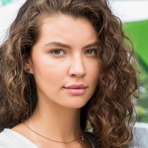Na novela 'Malhação: Toda Forma de Amar', Rita (Alanis Guillen) segue desaparecida: os amigos fazem uma manifestação usando camiseta com seu rosto e a garota telefona para Carla (Mariana Santos) a partir do capítulo de segunda-feira, 2 de março de 2020