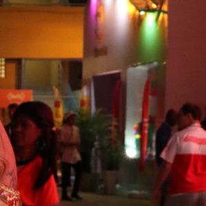 Suzanna Freitas deixou pernas à mostra em look de Carnaval