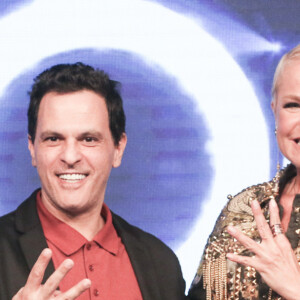 Xuxa Meneghel contará com Aline Wirley, João Marcelo Bôscoli e Paulo Miklos como jurados do game 'The Four'