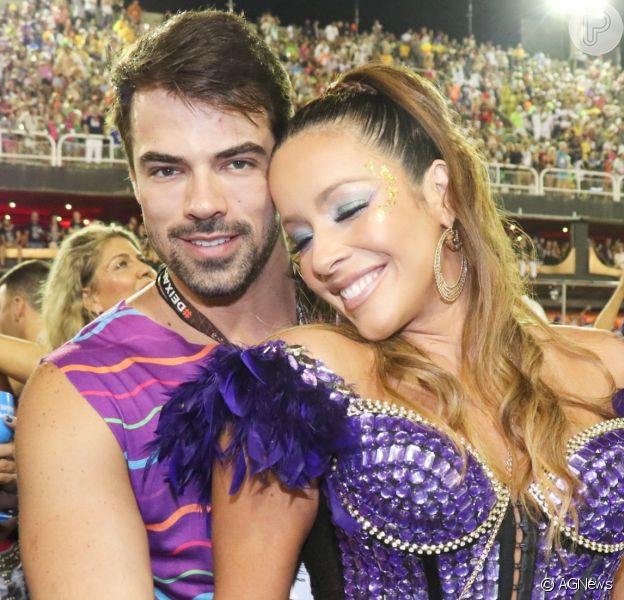 Renata Dominguez e Leandro Gléria estão noivos