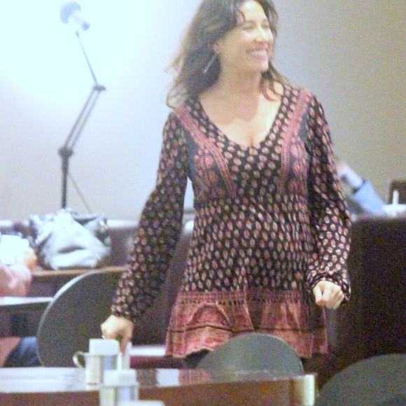 Giselle Itié mostrou sua barriga pós-parto