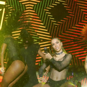 'Se eu fizer não produzida, não vai dar tanta gente assistindo, vão falar mal, que eu 'flopei'', analisa Anitta