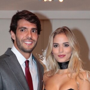Kaká e Carol Dias engataram romance em dezembro de 2016 e assumiram namoro em janeiro de 2017