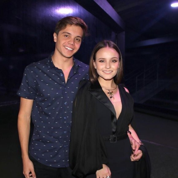 Larissa Manoela e Leo Cidade estão juntos há 2 anos e 4 meses