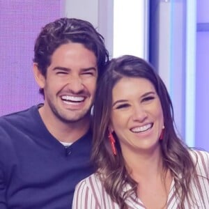 O casal Alexandre Pato e Rebeca Abravanel foi à festa de aniversário do sobrinho mais novo, Senor