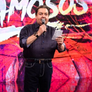 Fausto Silva está seguindo orientações do Ministério da Saúde para conter a pandemia do coronavírus