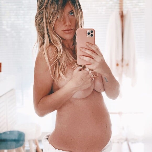 Giovanna Ewbank aponta mudanças no corpo pela gravidez