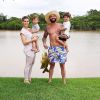Gusttavo Lima se mudou com mulher e filhos para fazenda em Goiás