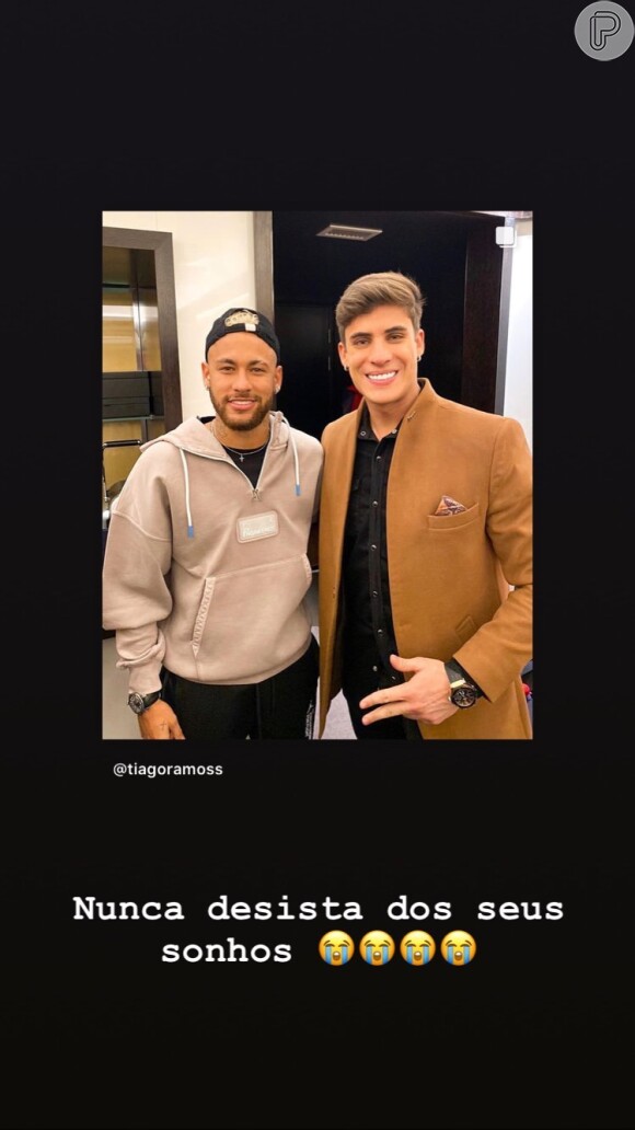 Ex-namorado da mãe de Neymar, Nadine Gonçalves, Tiago Ramos se emocionou ao conhecer o jogador do PSG